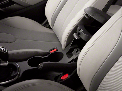 2012 Hyundai Veloster w/Red Int