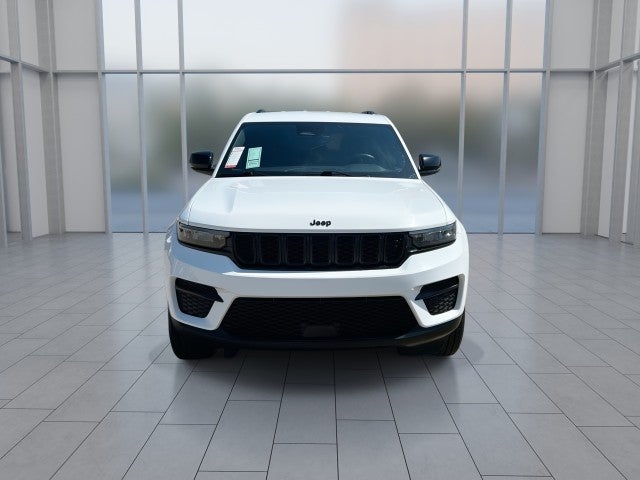 2022 Jeep Grand Cherokee Altitude