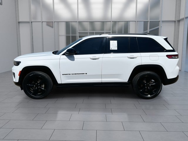 2022 Jeep Grand Cherokee Altitude