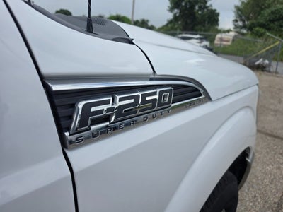 2013 Ford Super Duty F-250 SRW Lariat