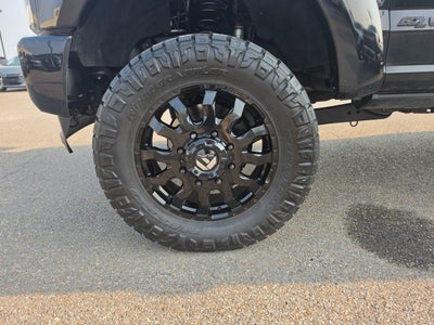 2017 Ford Super Duty F-350 DRW Lariat