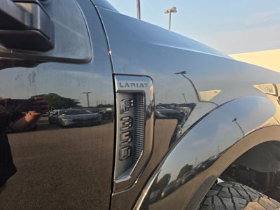 2017 Ford Super Duty F-350 DRW Lariat
