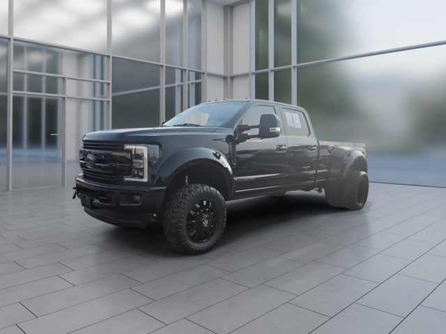 2017 Ford Super Duty F-350 DRW Lariat