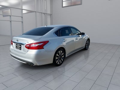 2017 Nissan Altima 2.5 SV
