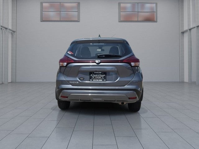 2025 Nissan Kicks Play S