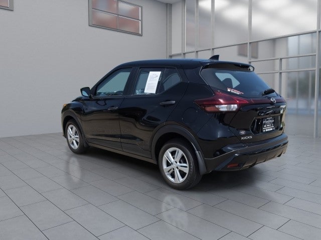 2025 Nissan Kicks Play S