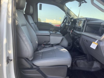 2026 Ford Super Duty F-350 DRW XL
