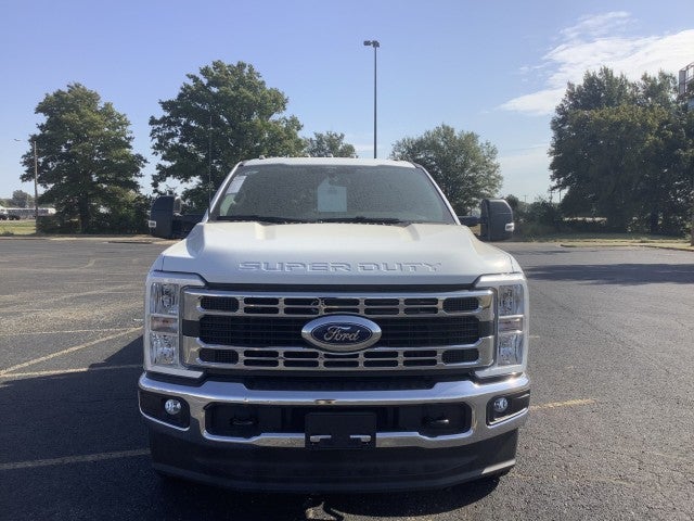 2026 Ford Super Duty F-350 DRW XL