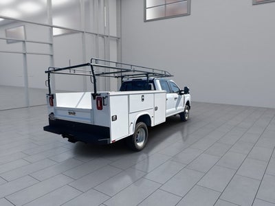 2026 Ford F-350 Chassis XL