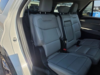 2026 Ford Explorer Active w/100A Pkg