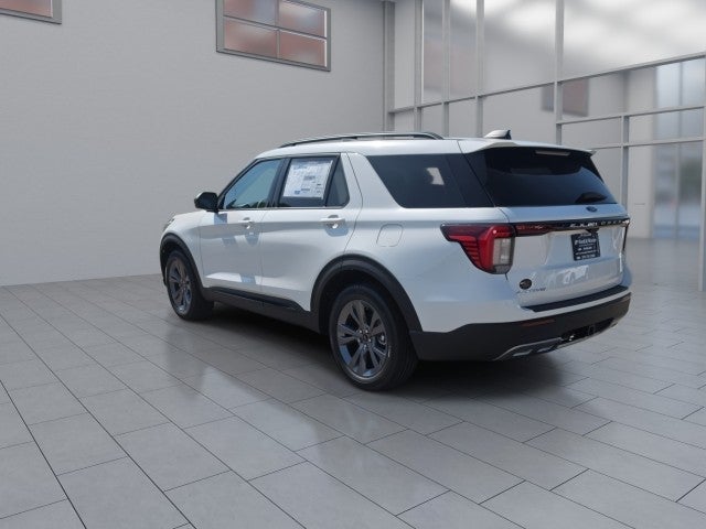2026 Ford Explorer Active w/100A Pkg