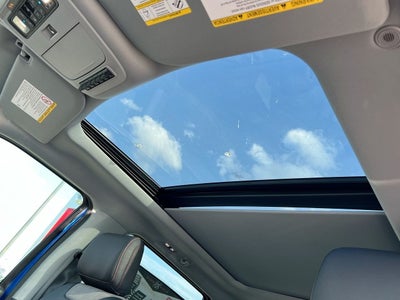 2025 Ford F-250 Super Duty SRW Black Widow