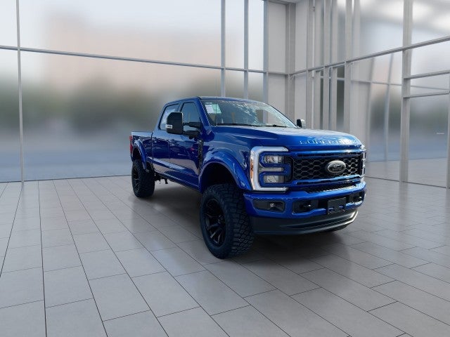 2025 Ford F-250 Super Duty SRW Black Widow
