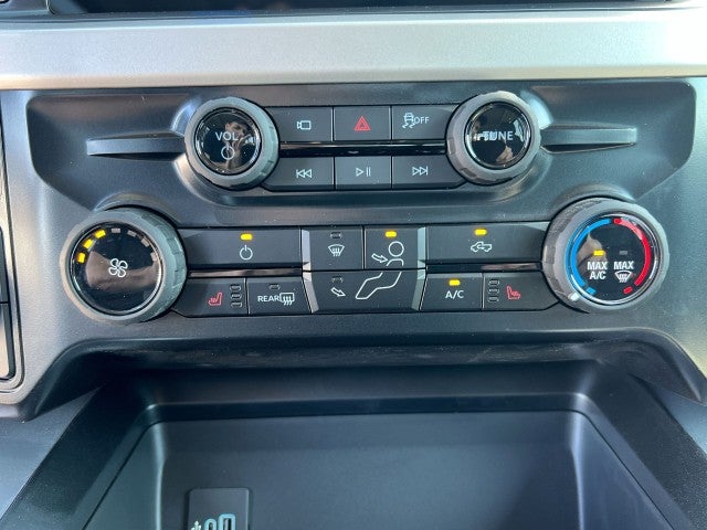 2025 Ford F-250 Super Duty SRW Black Widow