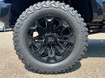 2025 Ford F-250 Super Duty SRW Black Widow