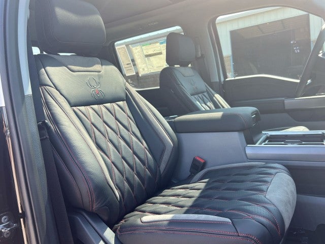 2025 Ford F-250 Super Duty SRW Black Widow