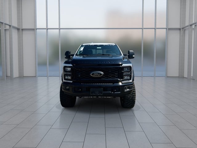 2025 Ford F-250 Super Duty SRW Black Widow