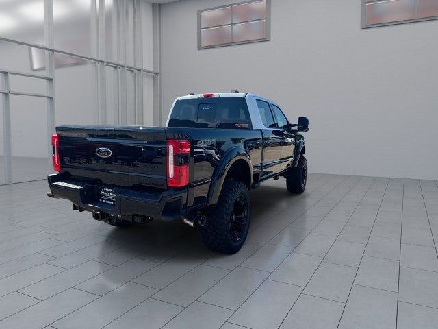2025 Ford F-250 Super Duty SRW Black Widow