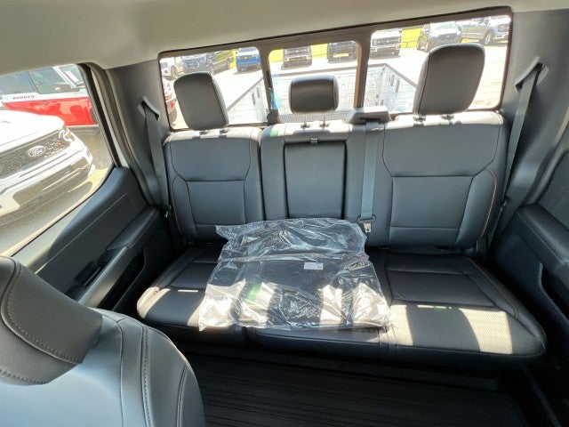 2026 Ford F-350 Super Duty SRW Lariat