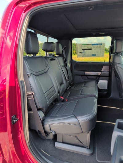 2027 Ford Super Duty F-350 SRW XL