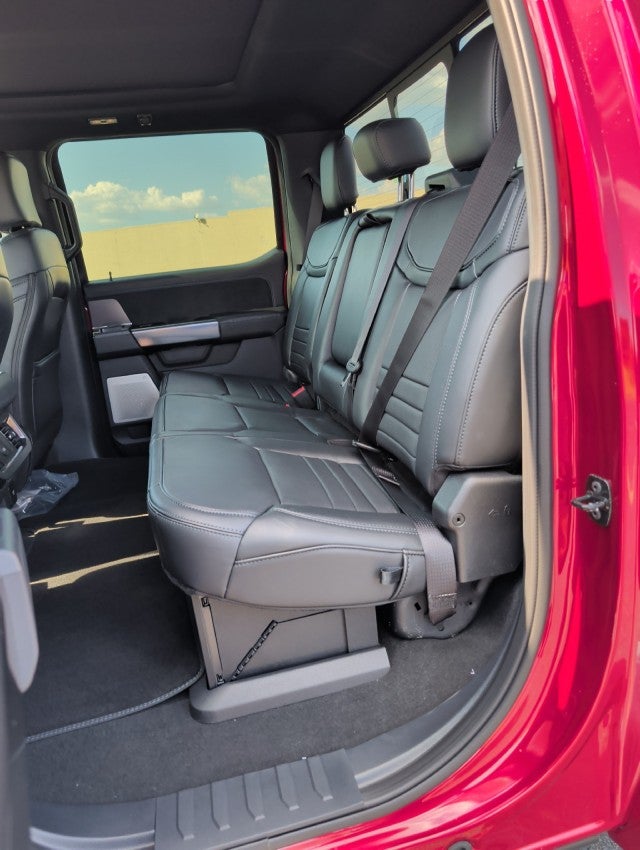 2027 Ford Super Duty F-350 SRW XL