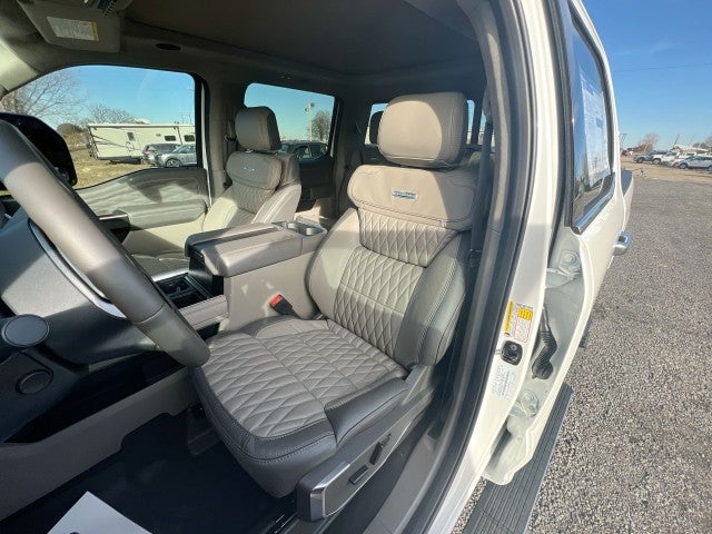 2026 Ford Super Duty F-350 SRW Platinum
