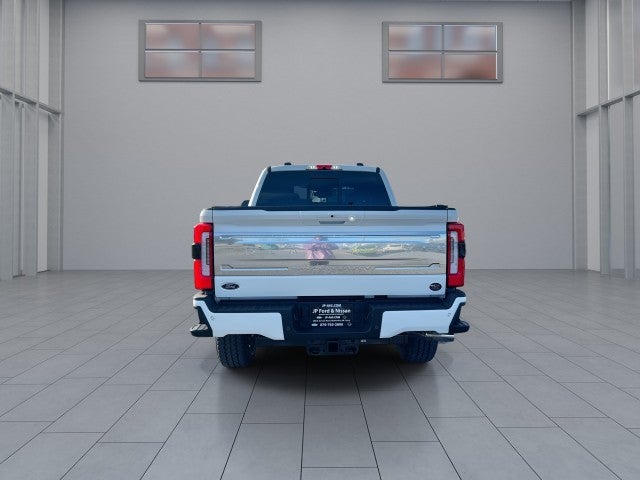 2026 Ford Super Duty F-350 SRW Platinum