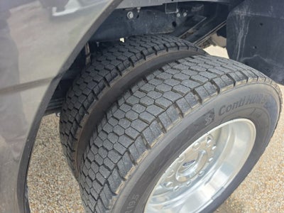 2025 Ford Super Duty F-450 DRW Platinum
