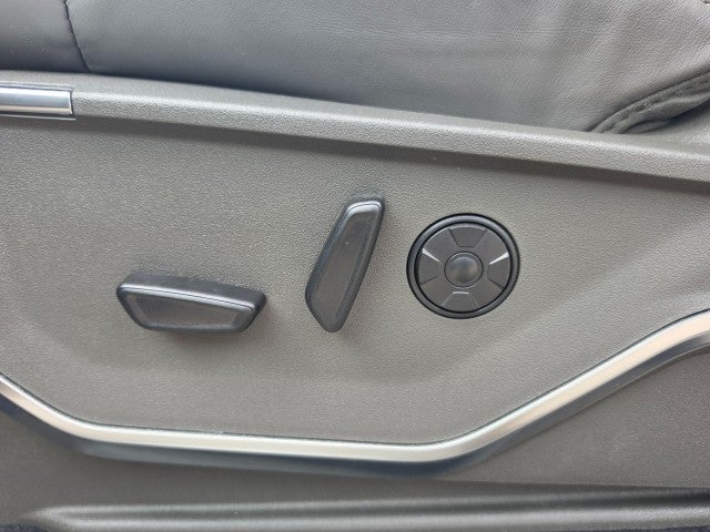 2025 Ford Super Duty F-450 DRW Platinum