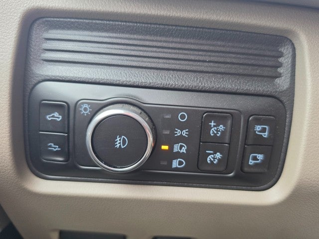 2025 Ford Super Duty F-450 DRW Platinum