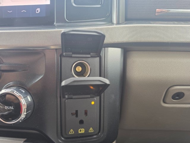 2025 Ford Super Duty F-450 DRW Platinum