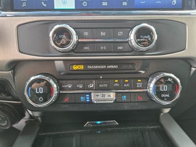 2022 Ford F-450 Platinum