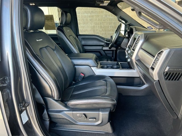 2020 Ford Super Duty F-450 DRW Platinum