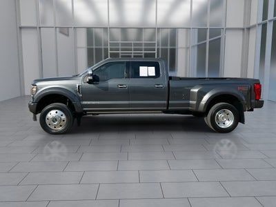 2020 Ford Super Duty F-450 DRW Platinum