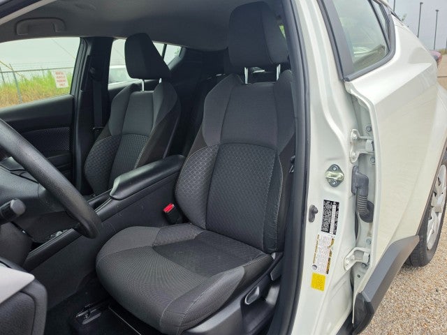 2020 Toyota C-HR LE